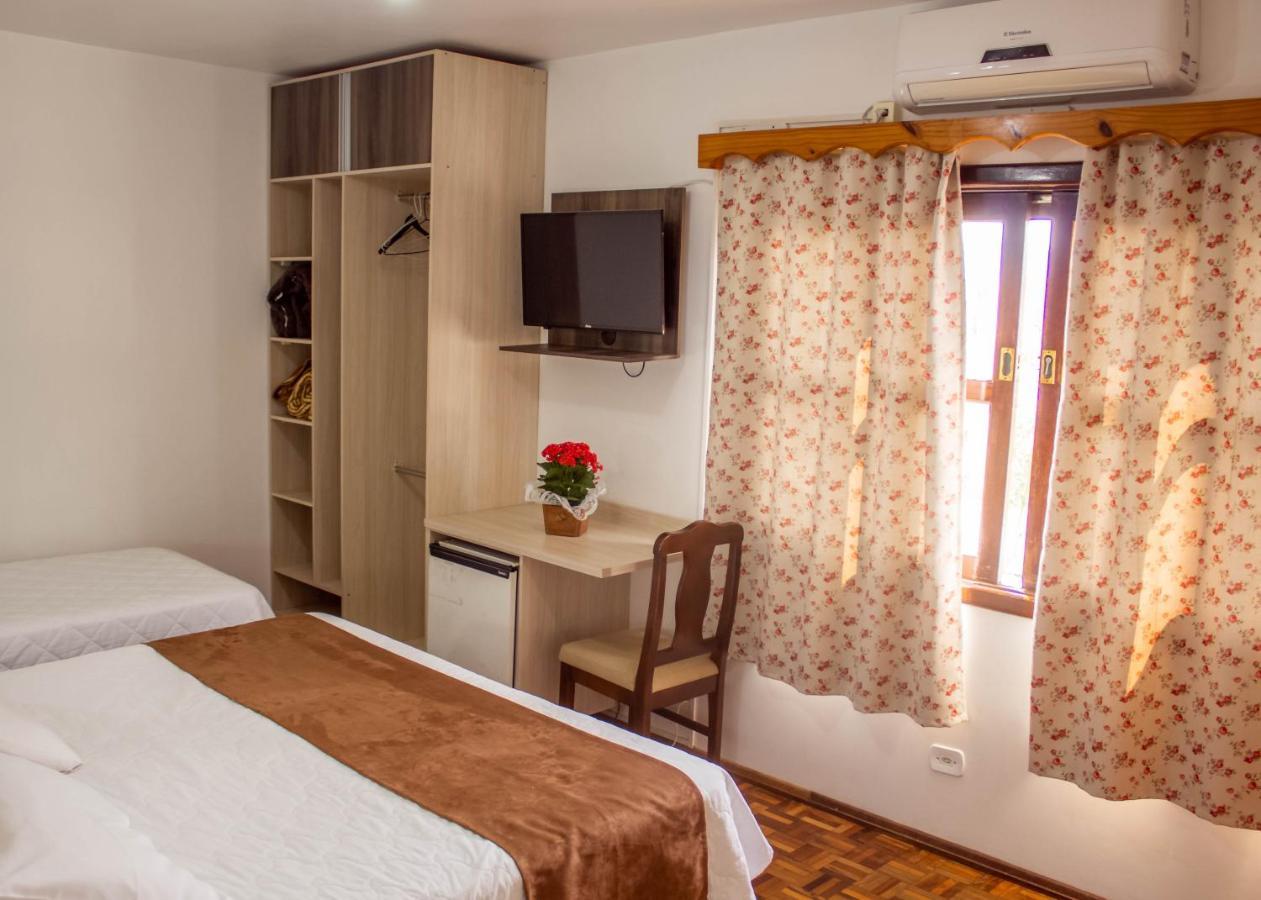 Hotel Alpenrose Трезі-Тіліас Екстер'єр фото