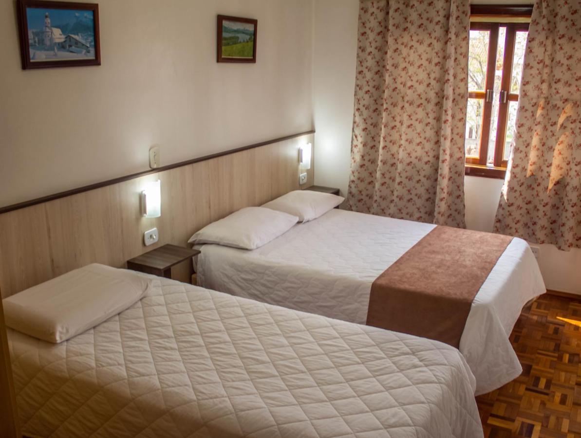 Hotel Alpenrose Трезі-Тіліас Екстер'єр фото